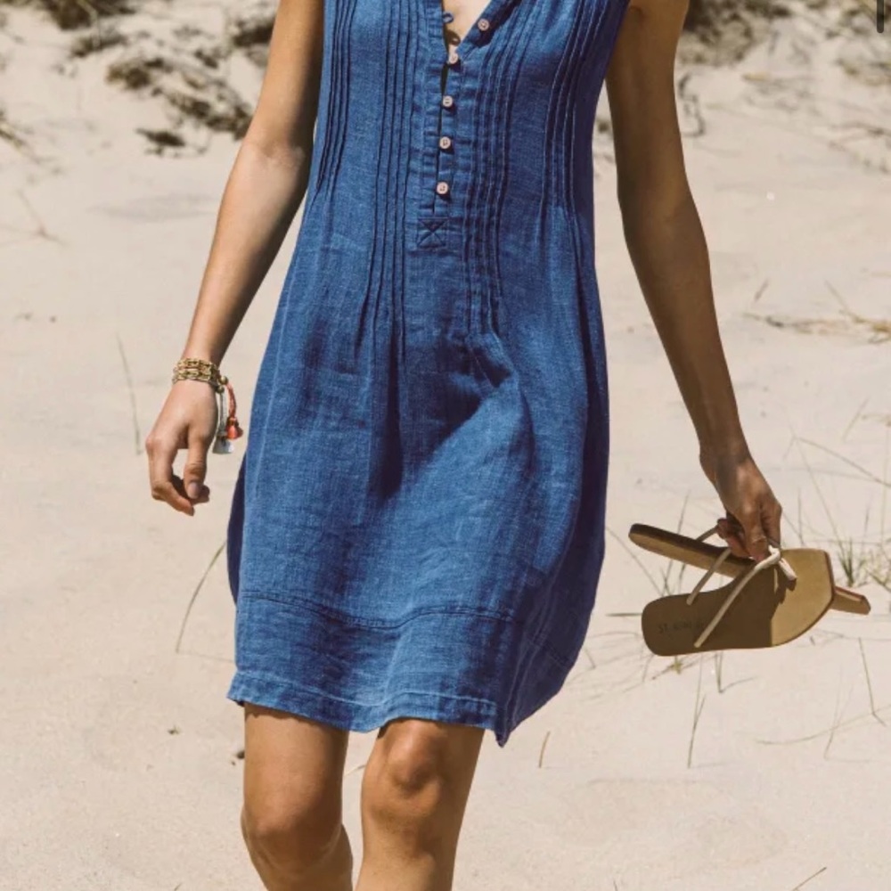 Faherty Navy Sleeveless 100% Linen Sleeveless Dress